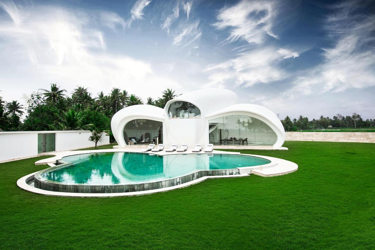The Cloud Beachfront Villa Tabanan Selemadeg Exterior foto