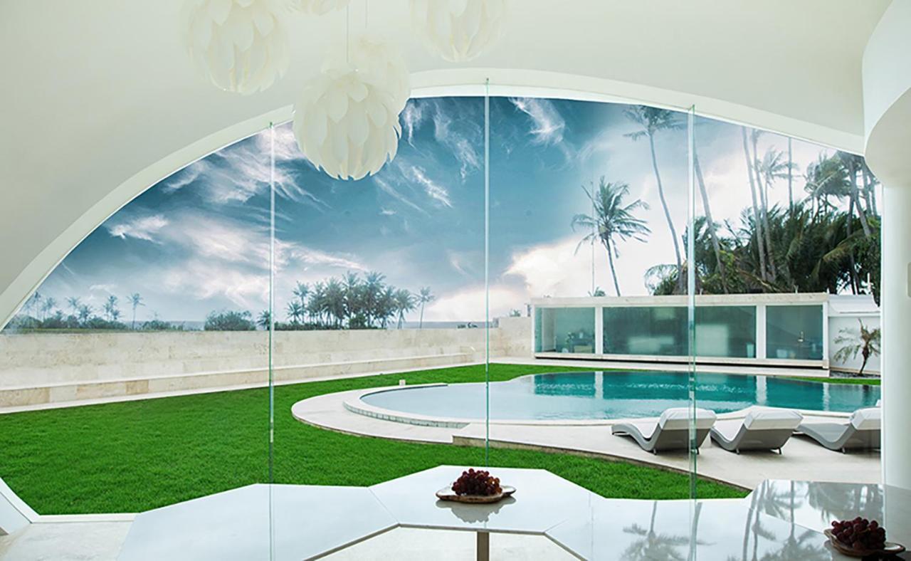 The Cloud Beachfront Villa Tabanan Selemadeg Exterior foto