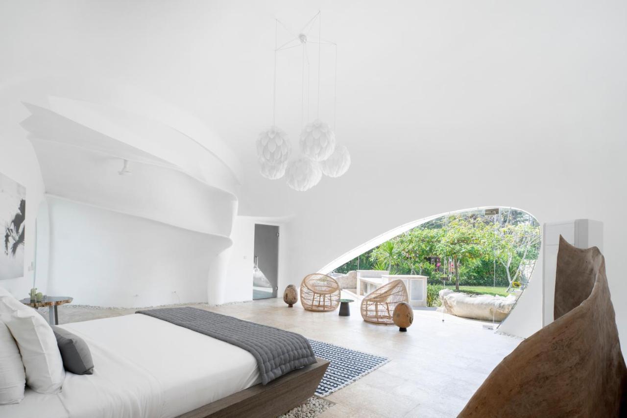 The Cloud Beachfront Villa Tabanan Selemadeg Exterior foto
